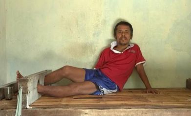 shackling-of-the-mentally-ill-in-indonesia.JPG.